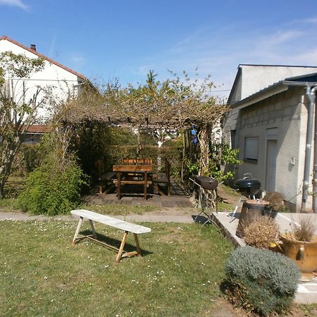 2 Gites A Fleury Les Aubrais 1 Studio Pour 2 Adultes Ou 1 Gite Pour 2 Adultes Et 2 Enfants Kültér fotó